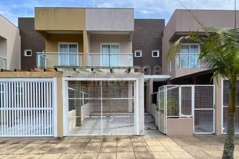 Imagem principal do Sobrado a 400 Metros do Mar – Conforto, Espaço e Qualidade de Vida no Litoral