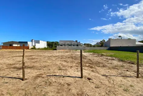 Imagem #2 do imóvel Invista no Seu Futuro no Litoral: Terreno no Bairro Vista Alegre em Arroio do Sal
