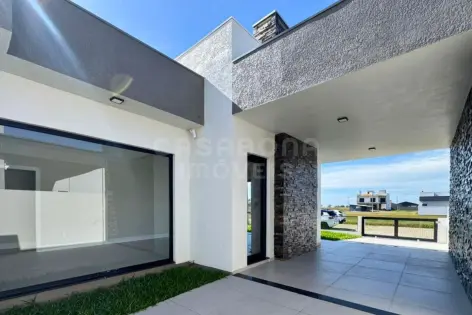 Imagem #2 do imóvel Casa Nova com Piscina a 200m do Mar no Bairro Sol Nascente