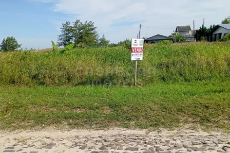 Imagem principal do Terreno à Venda no Jardim Raiante em Arroio do Sal a Apenas 20 Metros da Praia