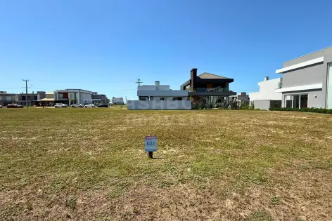 Imagem secundária do Terreno à Venda no Condomínio Arenas Curumim - Capão da Canoa
