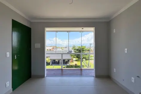 Imagem #4 do imóvel Apartamento a Uma Quadra do Mar em Areias Brancas