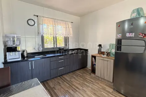 Imagem #4 do imóvel Casa semimobiliada com 3 dormitórios e jardim a 380 m da praia no Pérola, em Arroio do Sal