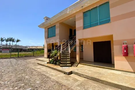 Imagem secundária do Apartamento semimobiliado com churrasqueira em Arroio do Sal Sul