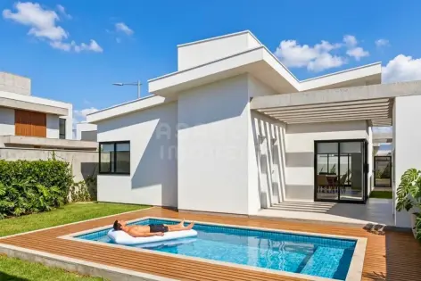 Imagem #2 do imóvel Casa de alto padrão com piscina na Figueirinha: modernidade, conforto e localização privilegiada