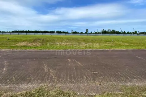 Imagem principal do Amplo Terreno de 540 m² em Condomínio Planejado no Parque das Figueiras em Arroio do Sal
