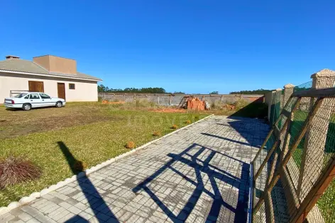 Imagem #3 do imóvel Terreno amplo e cercado no Jardim Raiante a apenas 1 km do centro