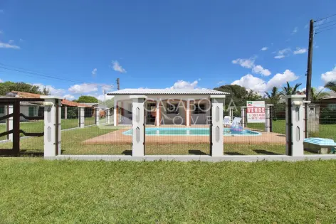 Imagem secundária do Encantadora Residência de Esquina com Piscina