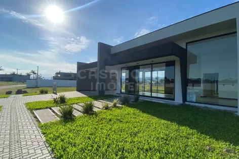 Imagem #3 do imóvel Casa nova de alto padrão em condomínio fechado com estrutura completa!