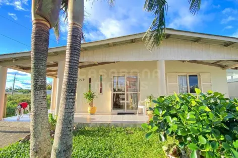 Imagem secundária do Charmosa Casa em Vista Alegre, Arroio do Sal: Vida Próxima ao Mar e ao Centro