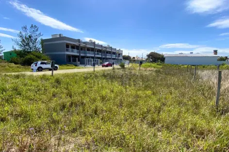 Imagem #4 do imóvel Terreno de Esquina 10 x 30 no Balneário Figueirinha – Beira-Mar, Posição Leste e Oportunidade Única