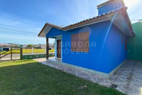 Imagem #3 do imóvel Casa a 60 metros da praia – 2 dormitórios para viver o melhor do litoral
