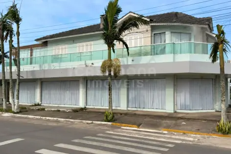 Imagem #1 do imóvel Sobrado amplo com espaço comercial e excelente potencial de valorização