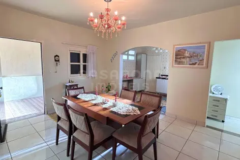 Imagem secundária do Casa com amplo pátio no Jardim Olívia – 300 metros do mar