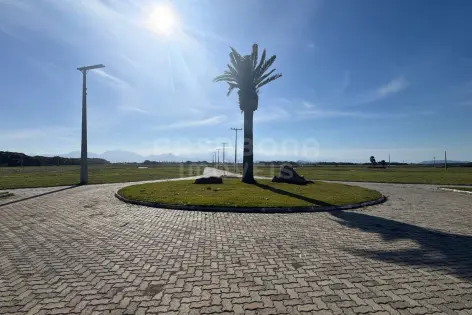 Imagem #4 do imóvel Terreno de 452,22 m² no Del Porto, a 600 metros da praia