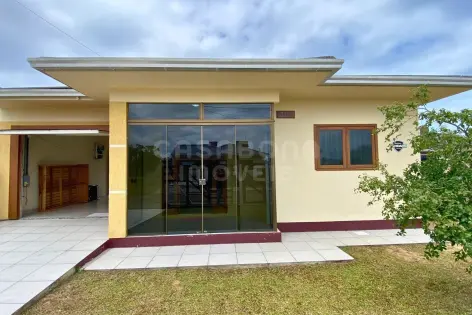 Imagem principal do Casa para veraneio no Vista Alegre: conforto, praticidade e localização privilegiada