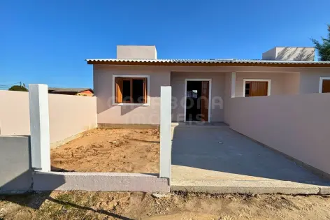 Imagem #4 do imóvel Casa nova com 2 dormitórios e excelente localização no bairro São Jorge