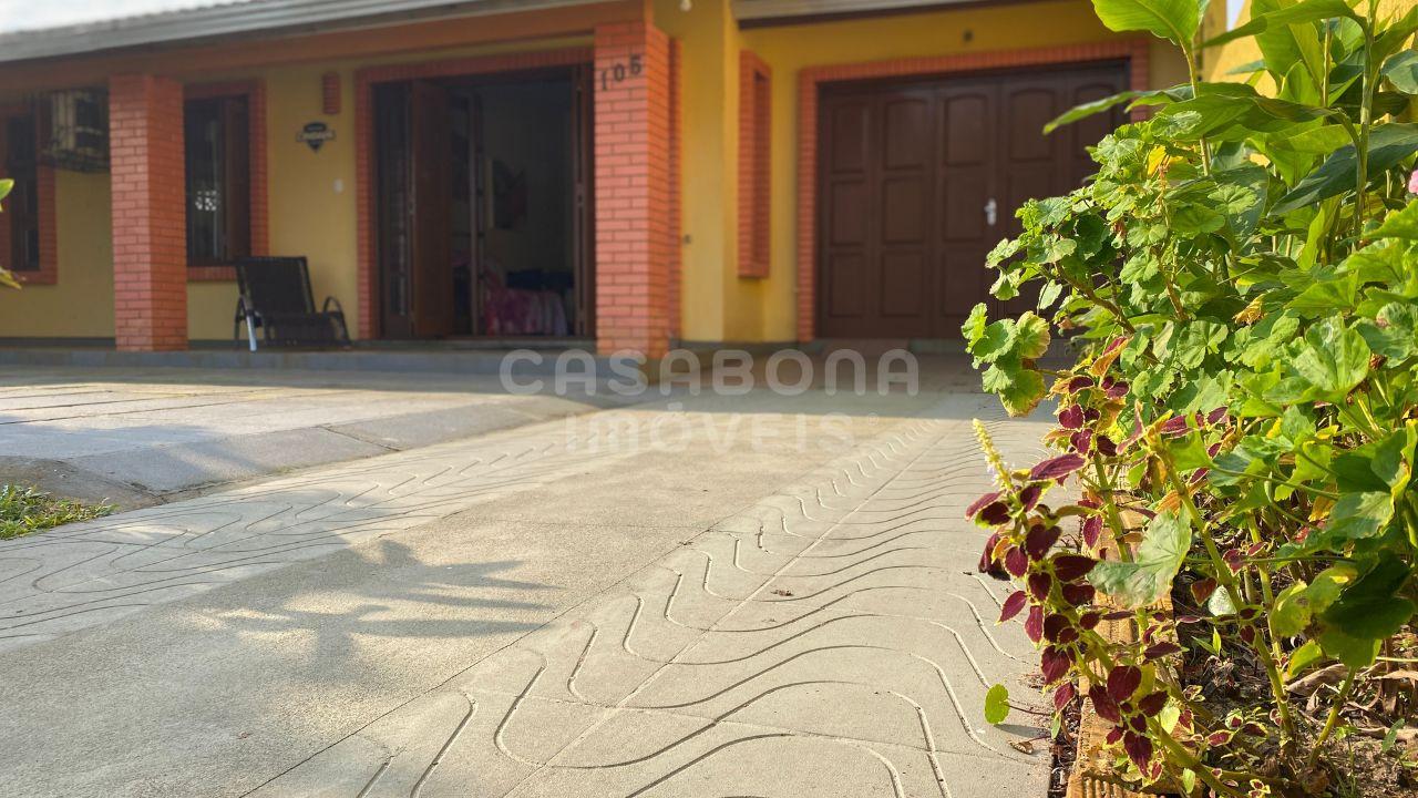 Casa à Venda no Centro de Arroio do Sal