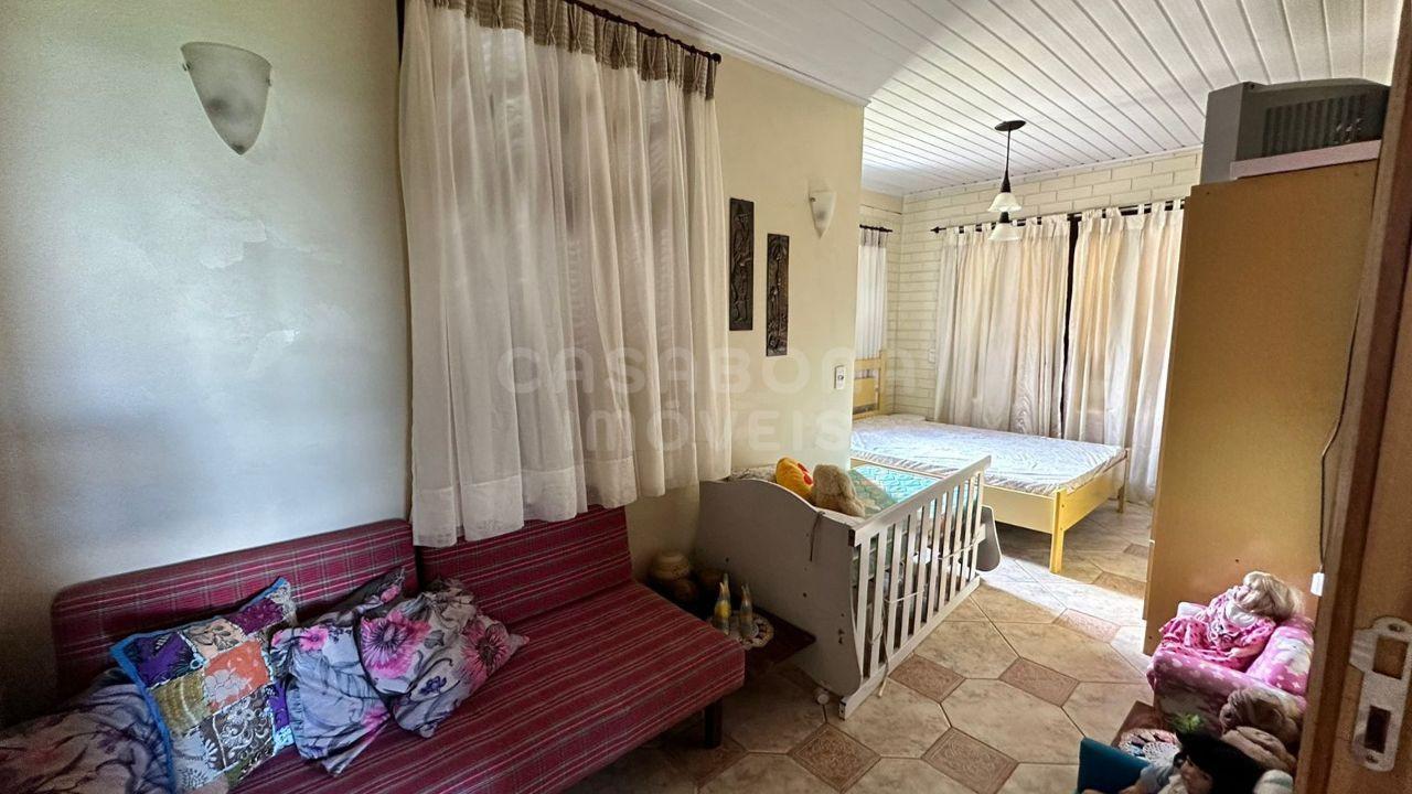 Ótima Oportunidade em Arroio do Sal: Duas Casas em Terreno Amplo