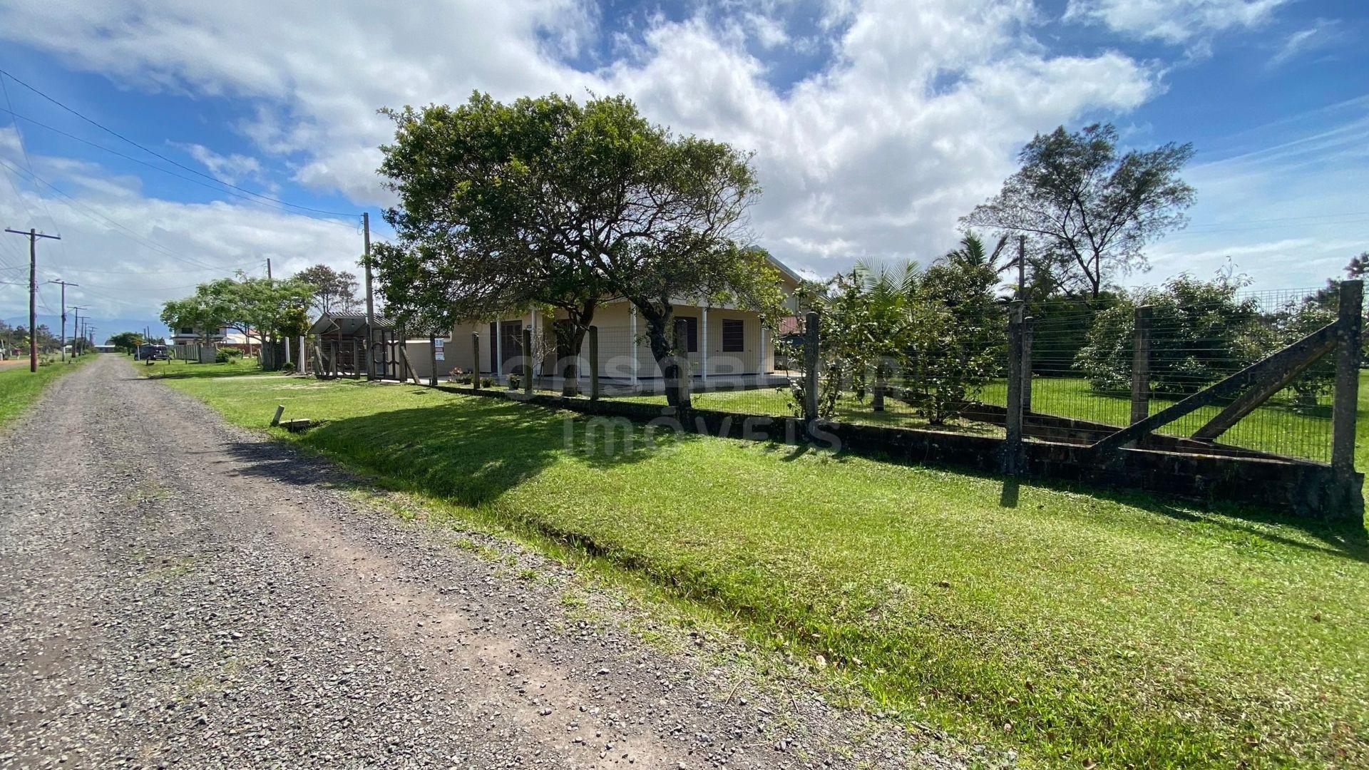Casa mobiliada a 250m do mar na Lagoa da Camboim