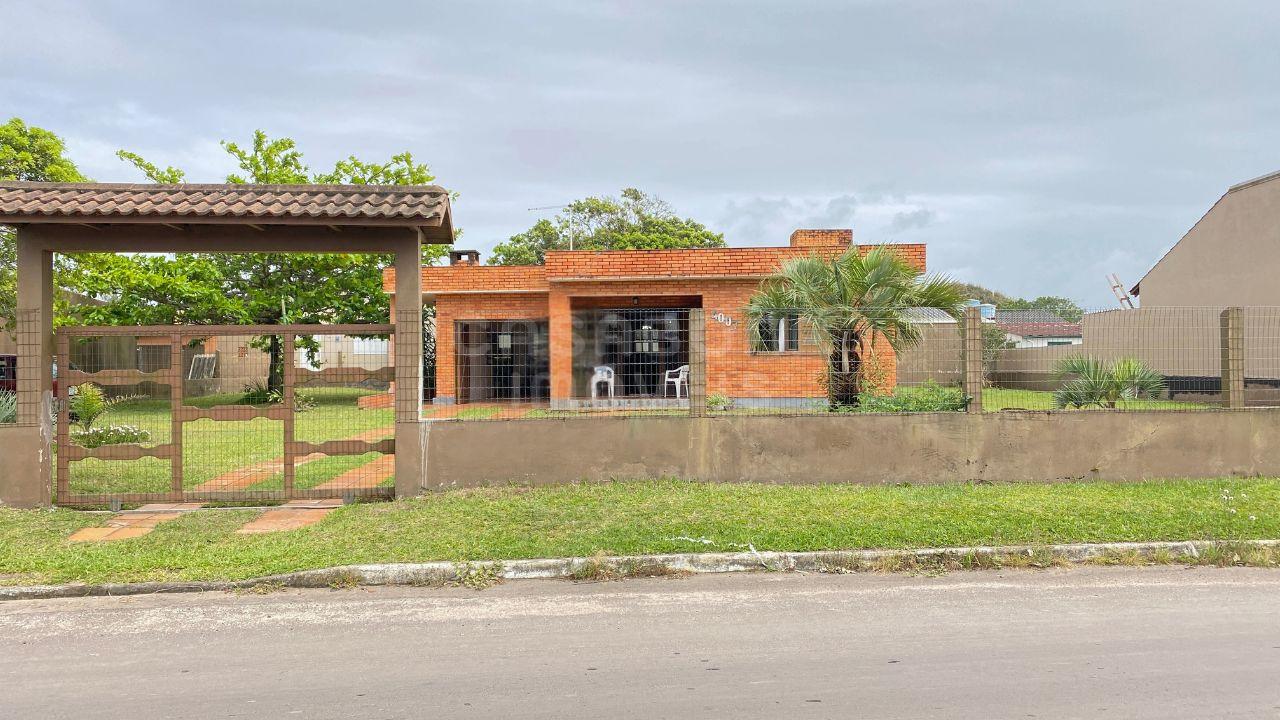 Casa à Venda no Jardim Olivia, Arroio do Sal  