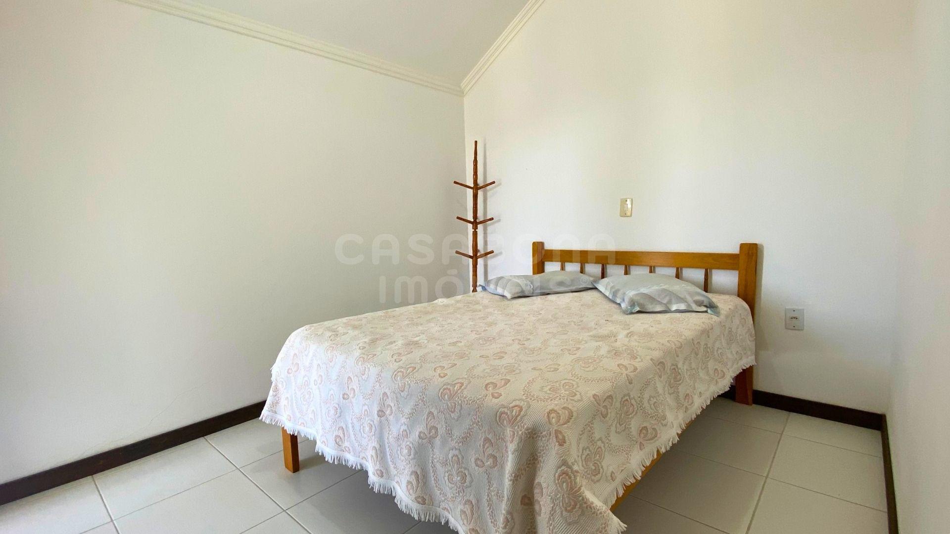 Sobrado mobiliado próximo ao mar e ao centro de Arroio do Sal