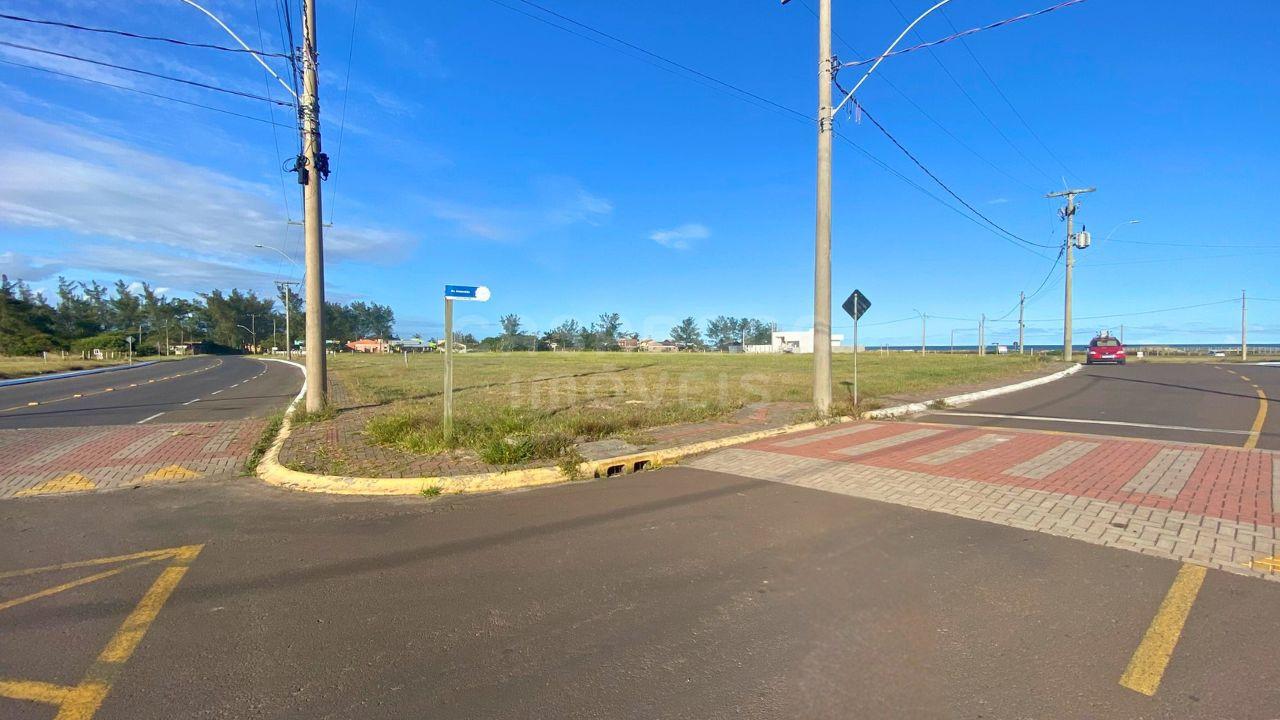 Terreno de Esquina no Loteamento Esmeralda – Arroio do Sal