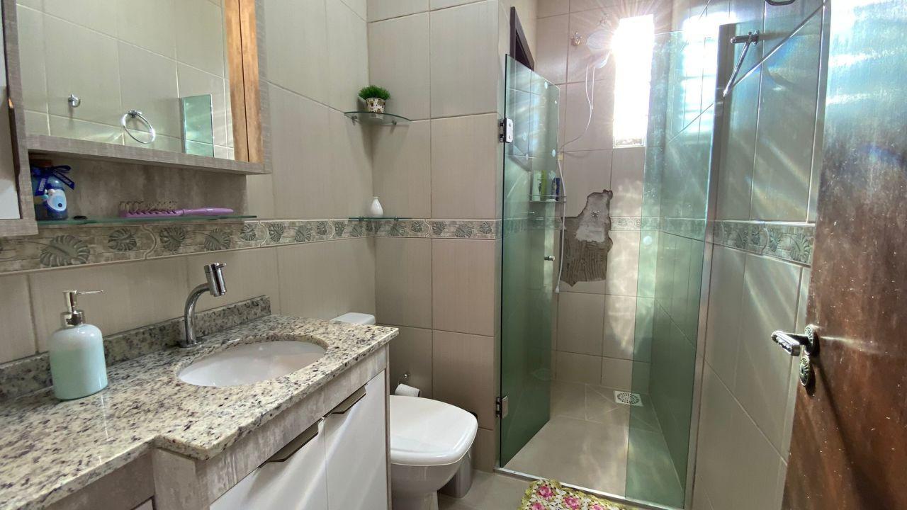 Casa Mobiliada com Piscina a 500m da Praia no Bairro Vista Alegre