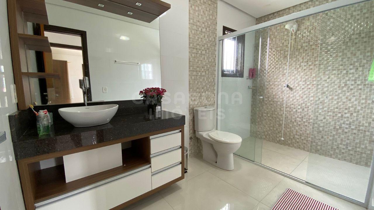 Casa de Esquina no Centro de Arroio do Sal