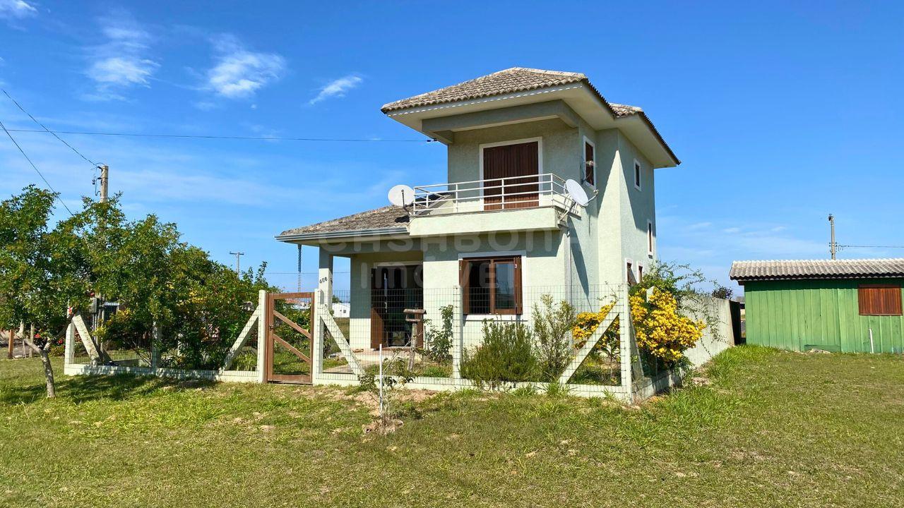 Casa de Esquina no Balneário São Paulo - Arroio do Sal