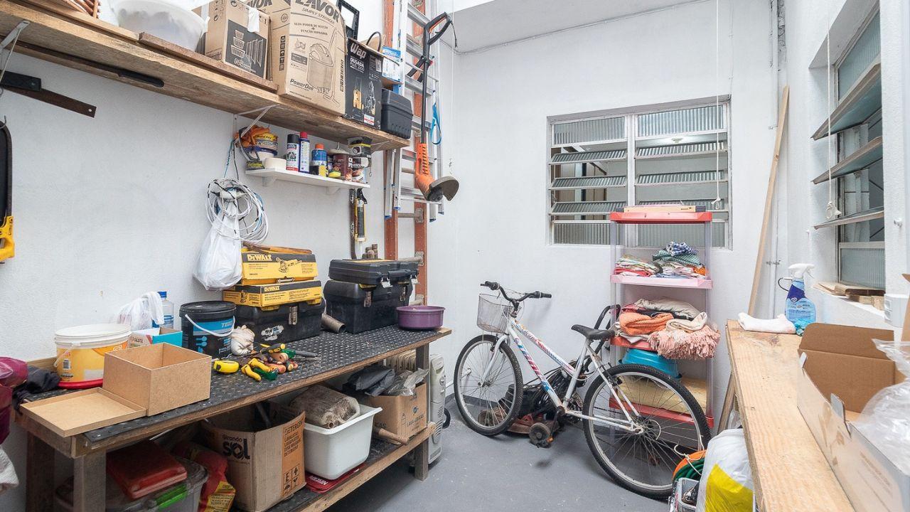 Casa Ampla com 3 Dormitórios e 1 Banheiro – Grande Potencial de Expansão