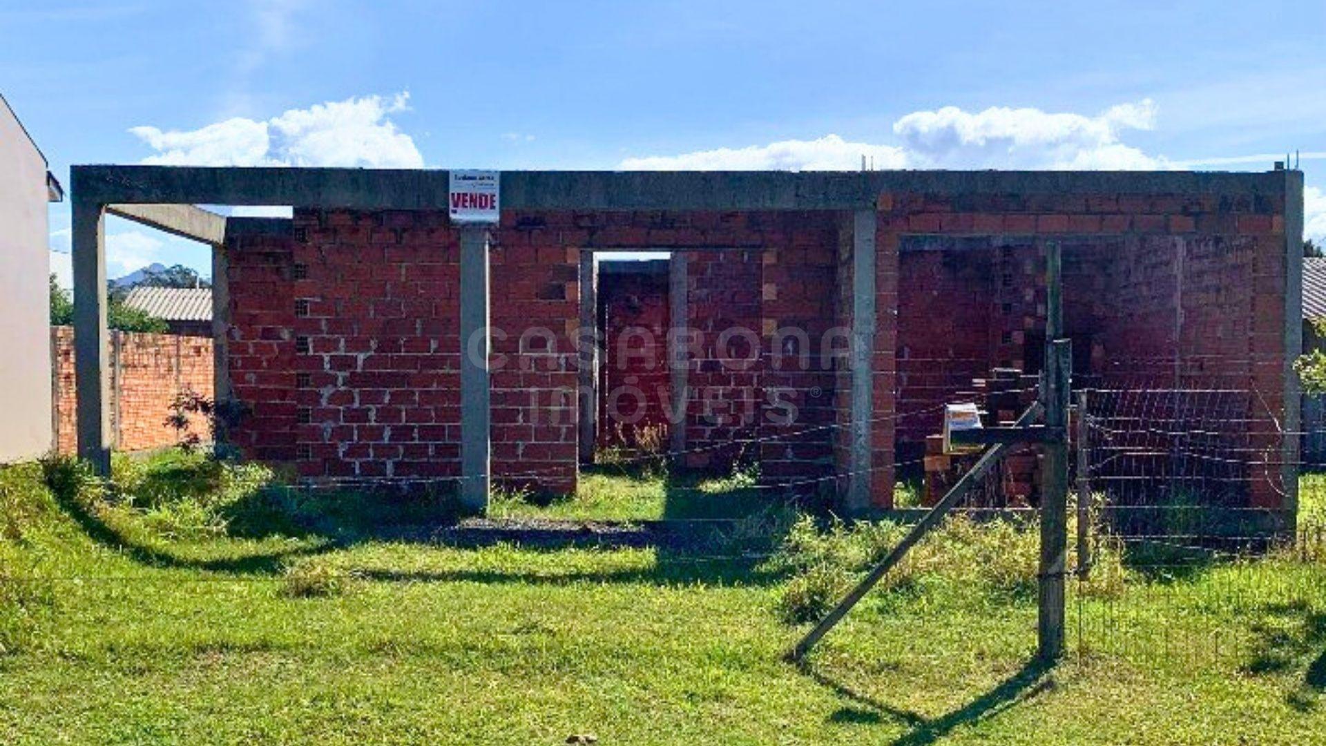 Terreno com Construção em Andamento em Arroio do Sal