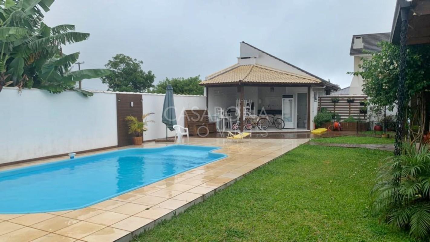 Encantador Sobrado na Praia Paraíso em Torres