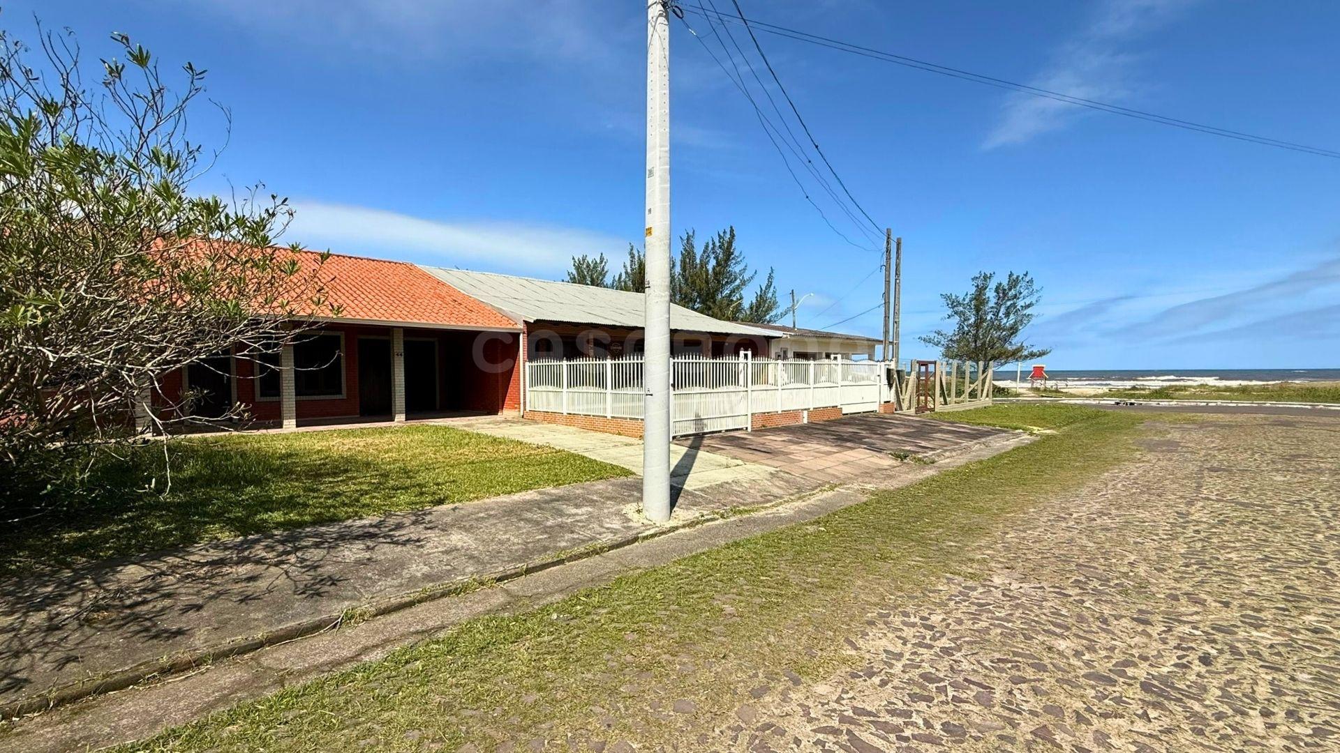 Conforto e amplitude a apenas 50 metros do mar