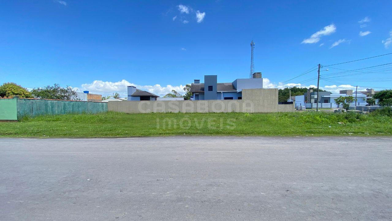 Terreno de Esquina no Bairro Arroio do Sal Sul