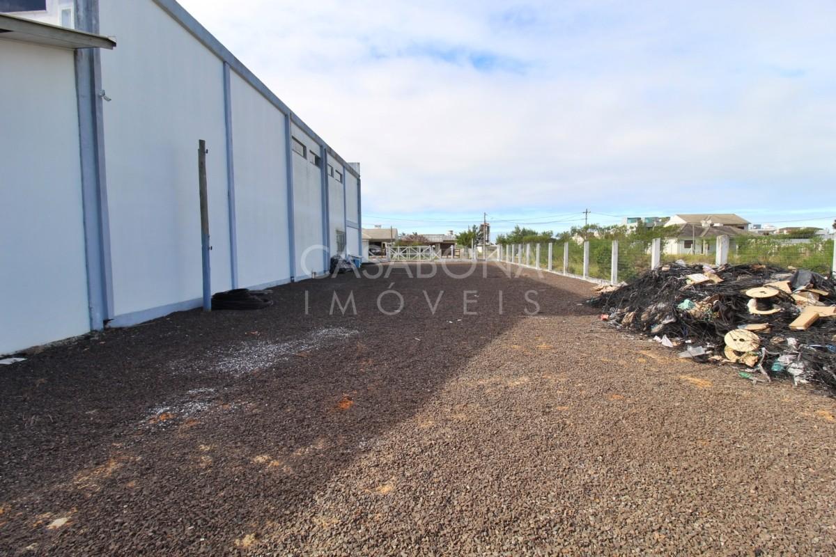 Excelente Pavilhão Comercial à Venda - Bairro Quatro Lagos, Arroio do Sal
