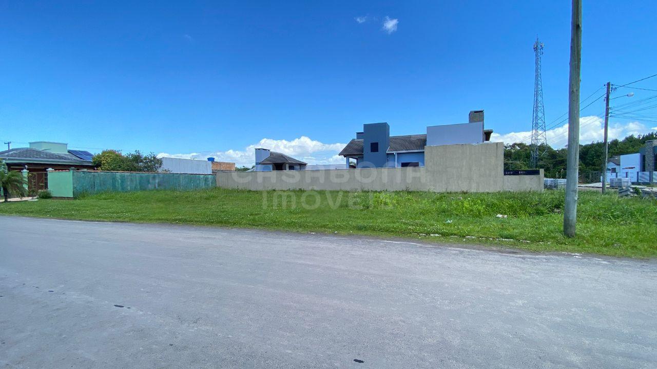 Terreno de Esquina no Bairro Arroio do Sal Sul