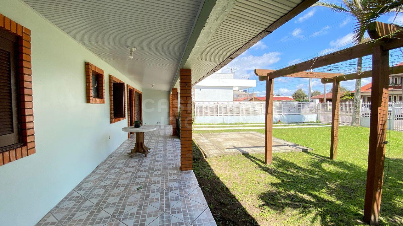 Residência em Localização Privilegiada - Areias Brancas