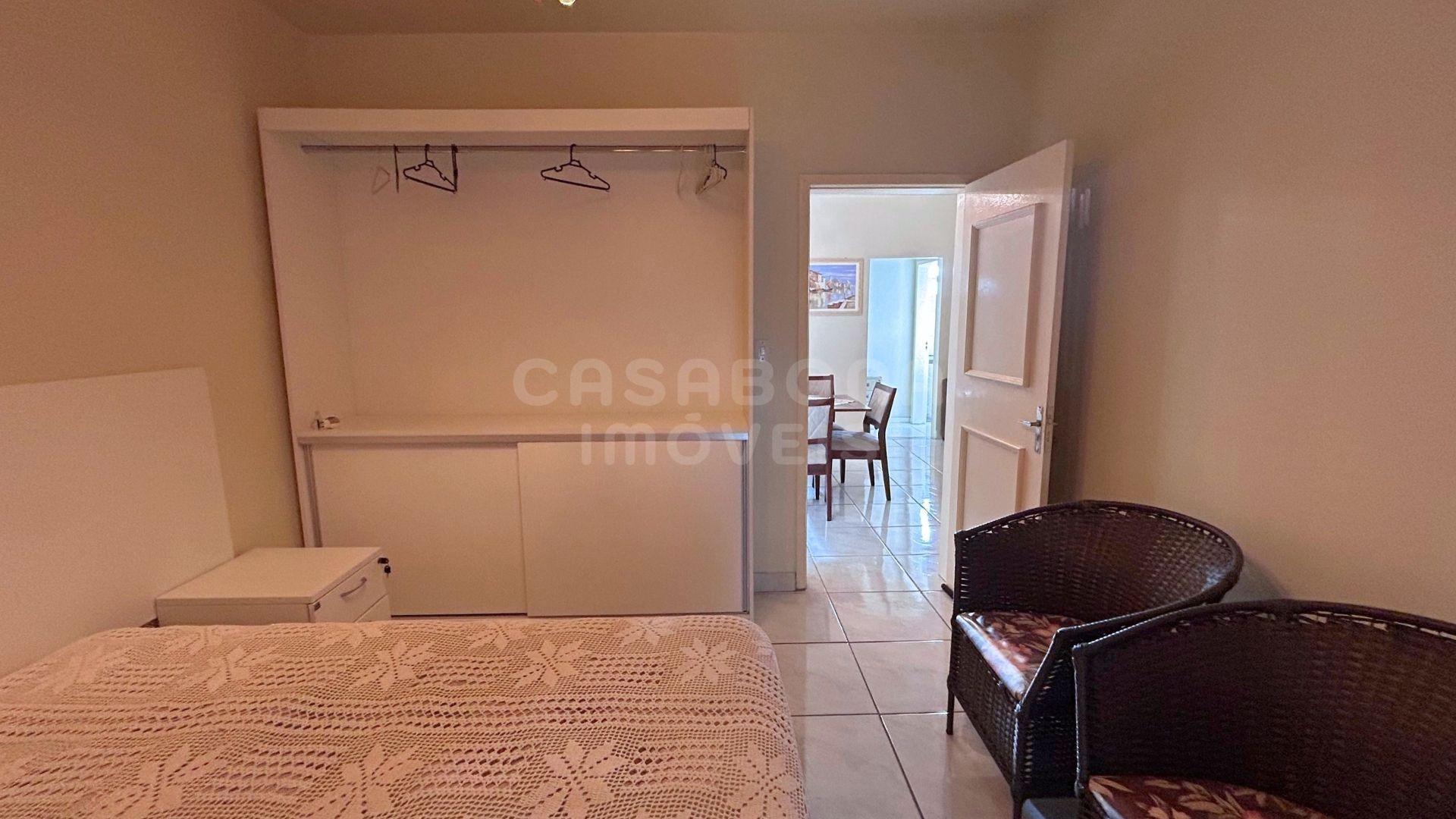 Casa com amplo pátio no Jardim Olívia – 300 metros do mar