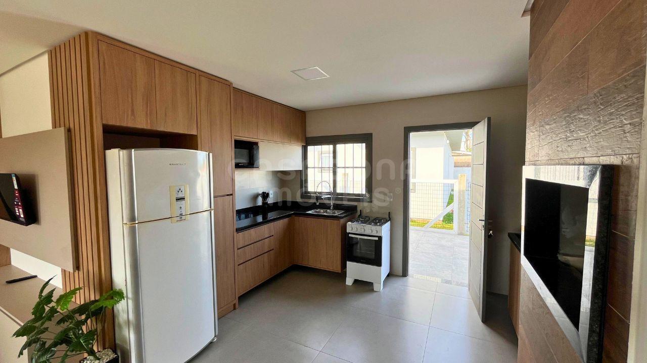 Casa de esquina no Bairro Vista Alegre