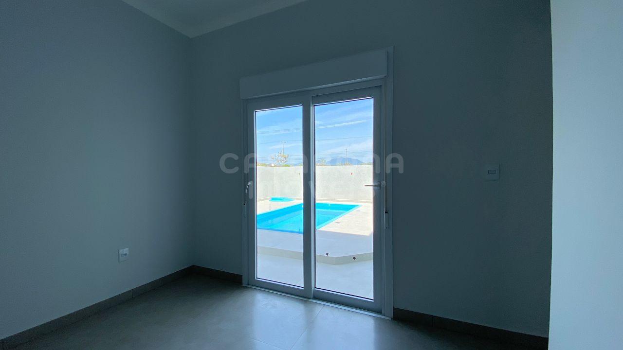 Maravilhosa Casa à Venda no Balneário Sambaquis, Arroio do Sal