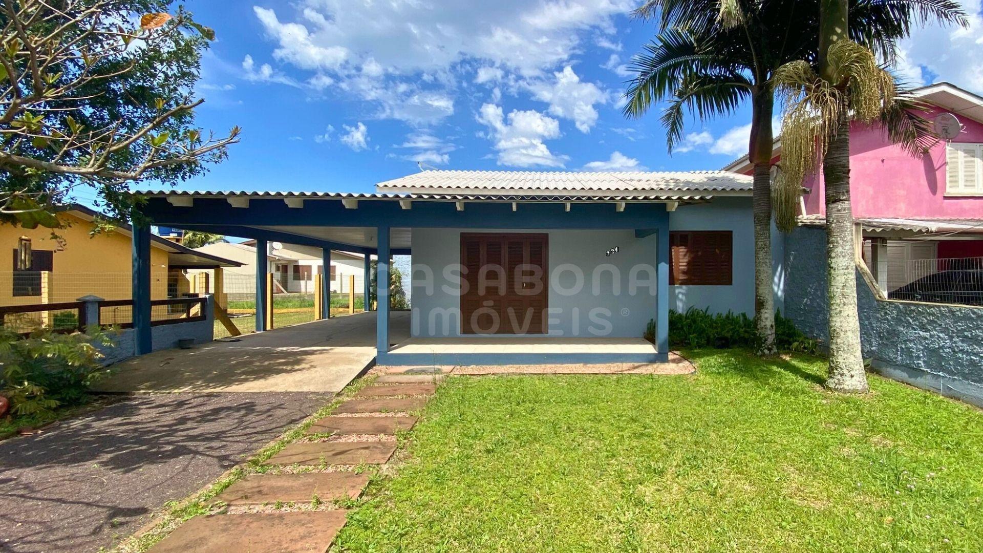 Casa semimobiliada a apenas 300m do mar no bairro São Jorge