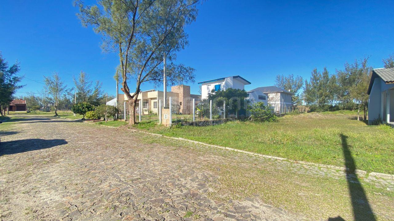 Terreno a 80 Metros da Praia em Arroio do Sal