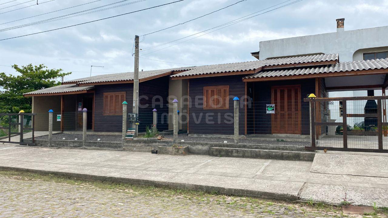 Casa à Venda em Arroio do Sal - Bairro Sereia do Mar