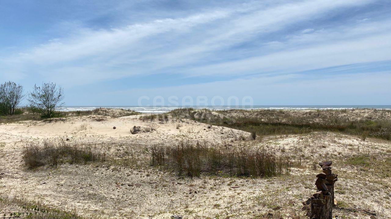 Terreno Beira-Mar à Venda em Arroio do Sal - Bairro Torres Sul