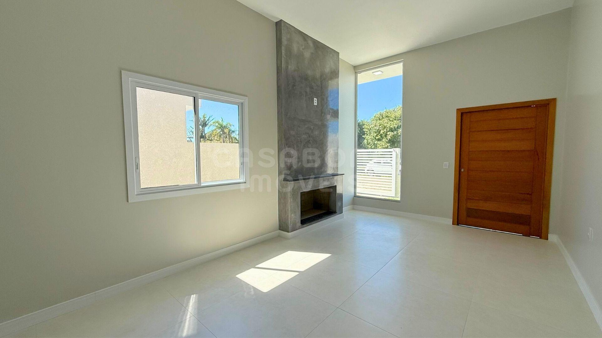 Casa nova e moderna a poucos metros da praia no Camboim – Arroio do Sal