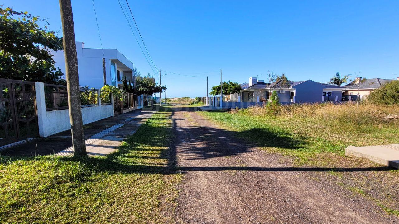 Oportunidade a poucos passos do mar na Praia São Jorge