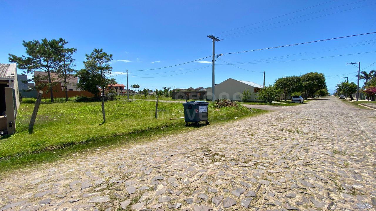 Terreno de Esquina no Bairro Jardim Raiante – Arroio do Sal