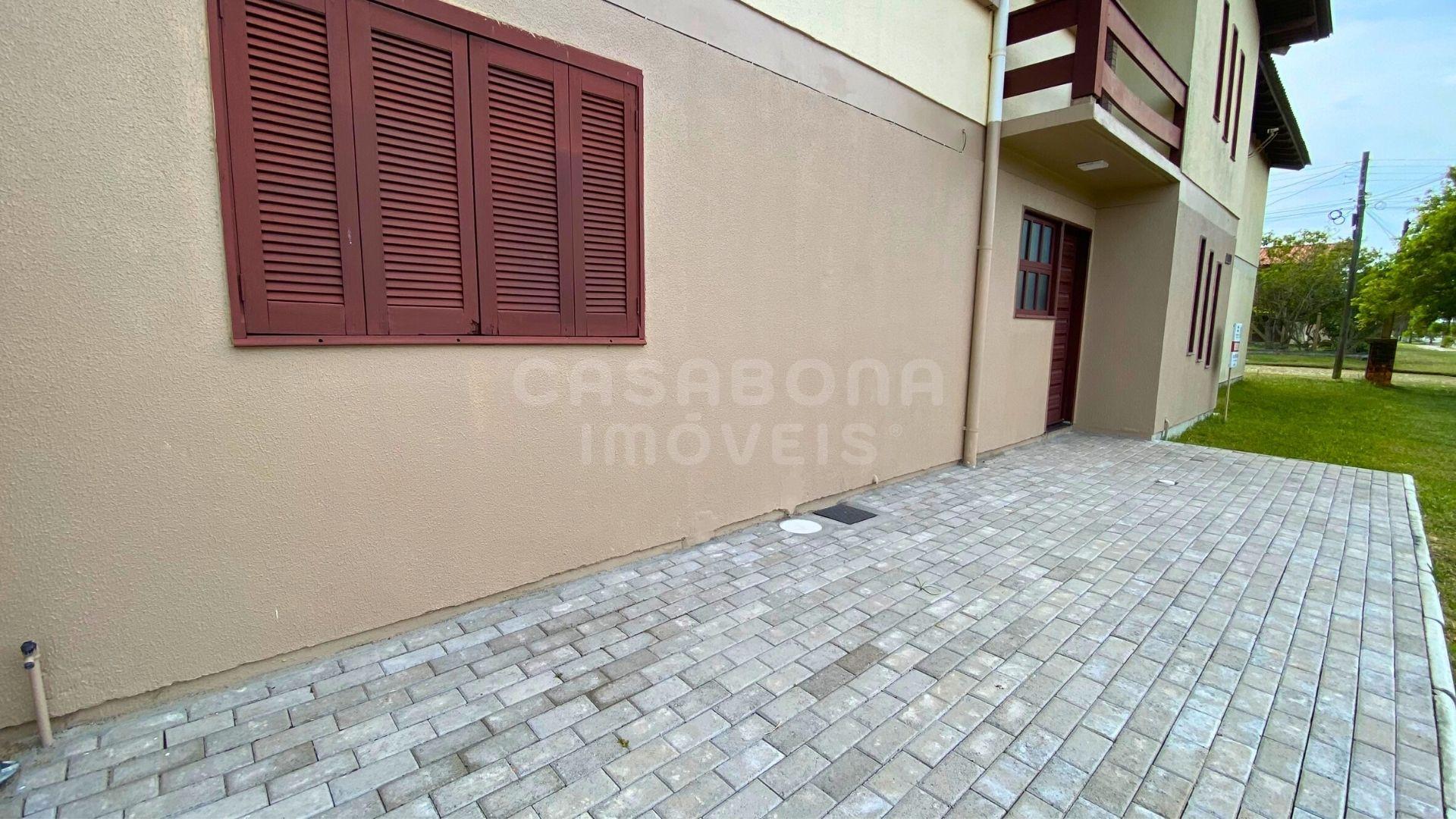 Apartamento térreo bem localizado em Arroio do Sal