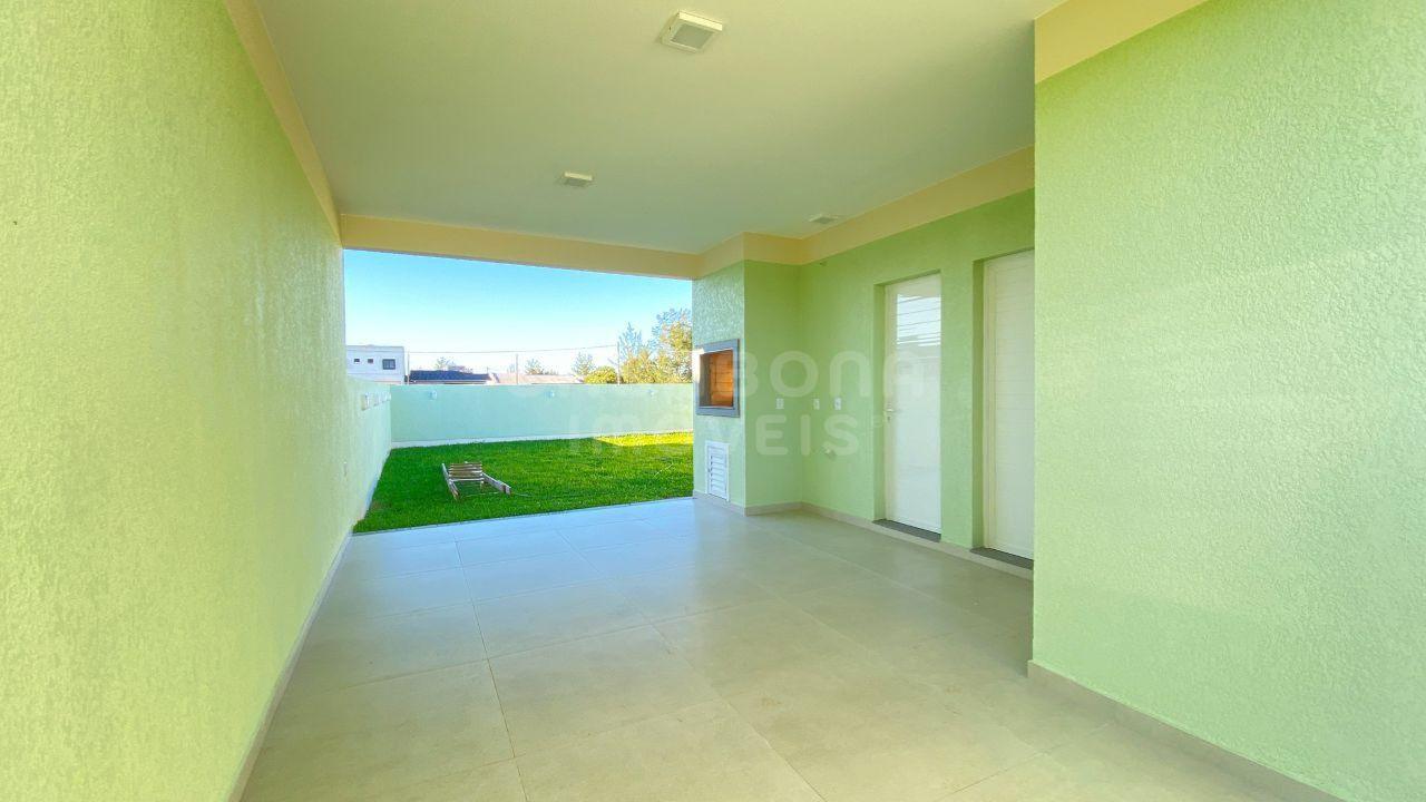 Casa à Venda em Arroio do Sal - Bairro Camboim